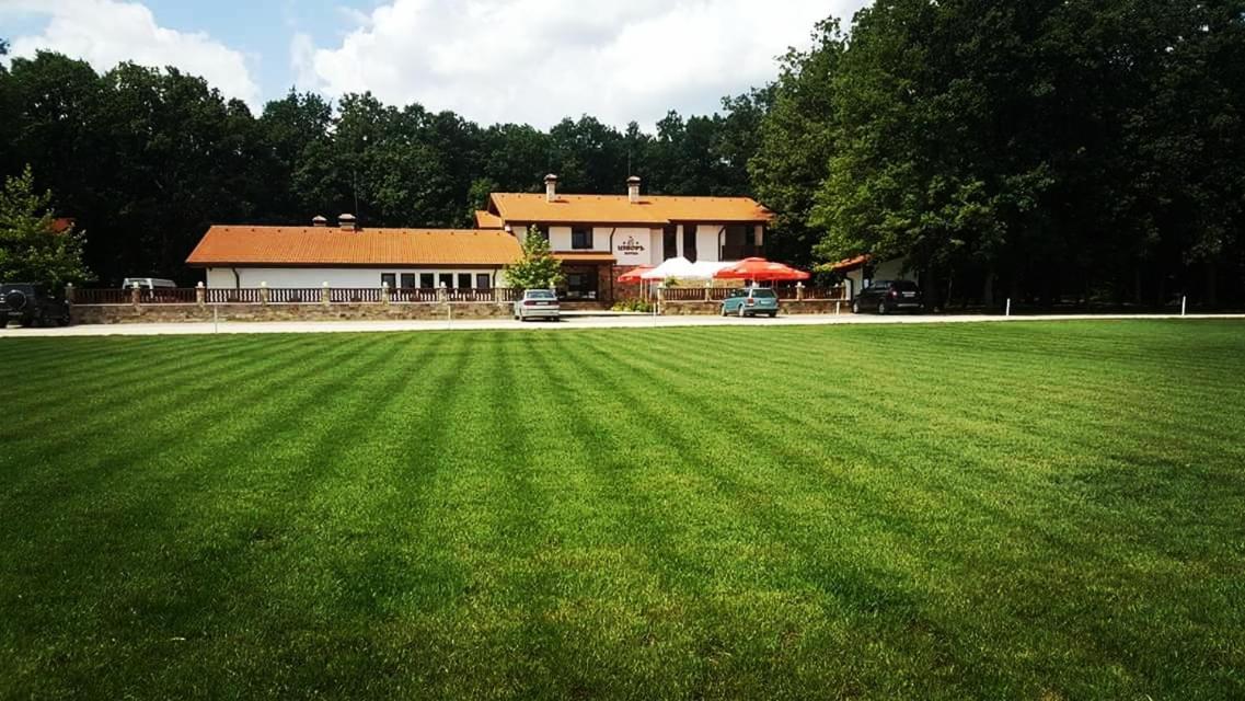Shipot Izvor Hotel "Изворъ" מראה חיצוני תמונה